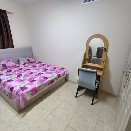 Rooms Opposite Mega Mall In Telephone Shops Roundabout Flat No 203 Charjah Extérieur photo