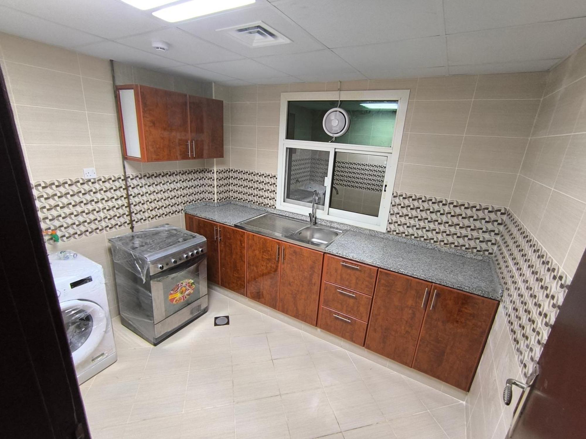 Séjour chez l'habitant Opposite Mega Mall In Telephone Shops Roundabout Flat No 203 Charjah